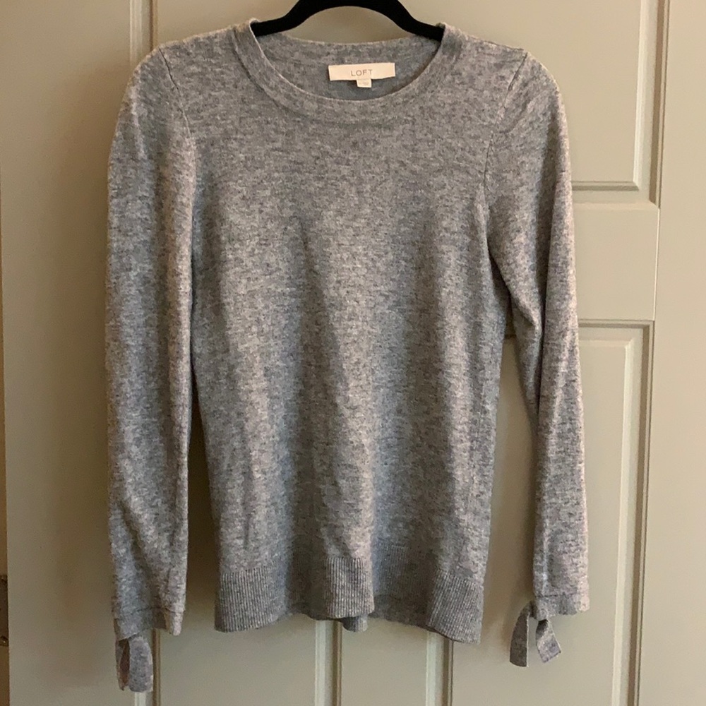 LOFT grey sweater